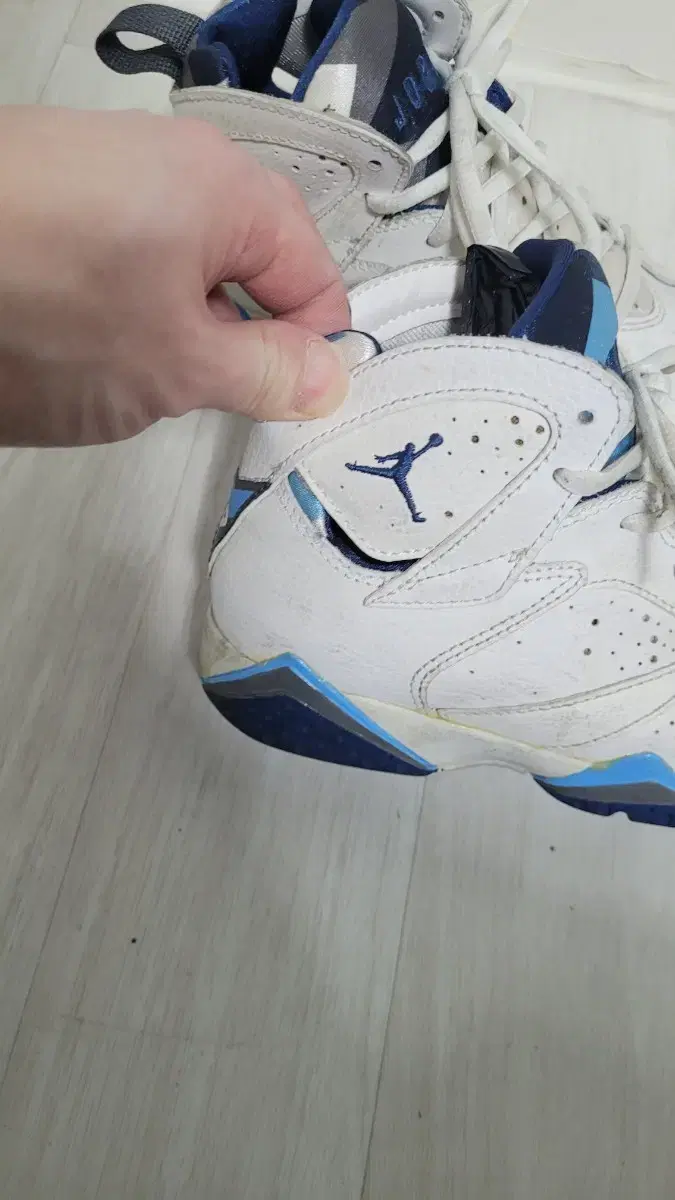 thumbnail-4